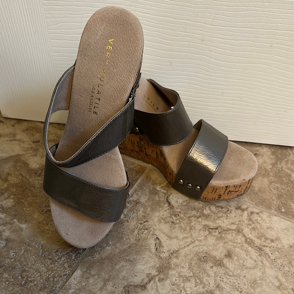 Very Volatile gray metallic Wedge Shoes with Modern Design